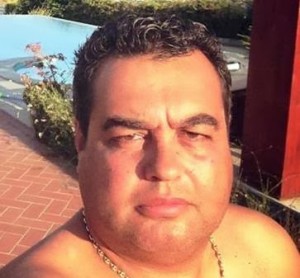 Θανάσης Λουκάς (πρώην πρόεδρος ΜΚΟ Πολιτεία Θράκης, αρχιτέκτων μηχανικός) (πηγή φωτό: PiazzaDelPopolo) Θανάσης Λουκάς (πρώην πρόεδρος ΜΚΟ Πολιτεία Θράκης, αρχιτέκτων μηχανικός) (πηγή φωτό: PiazzaDelPopolo)