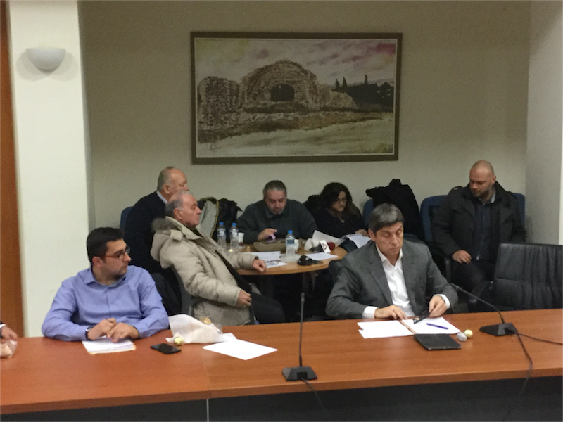 Άποψη δημοσιογραφικών... θεωρείων του πρώτου, πανηγυρικού ΔΣ του δήμου Αλεξανδρούπολης για το 2016 (8/1/2016 18:39)